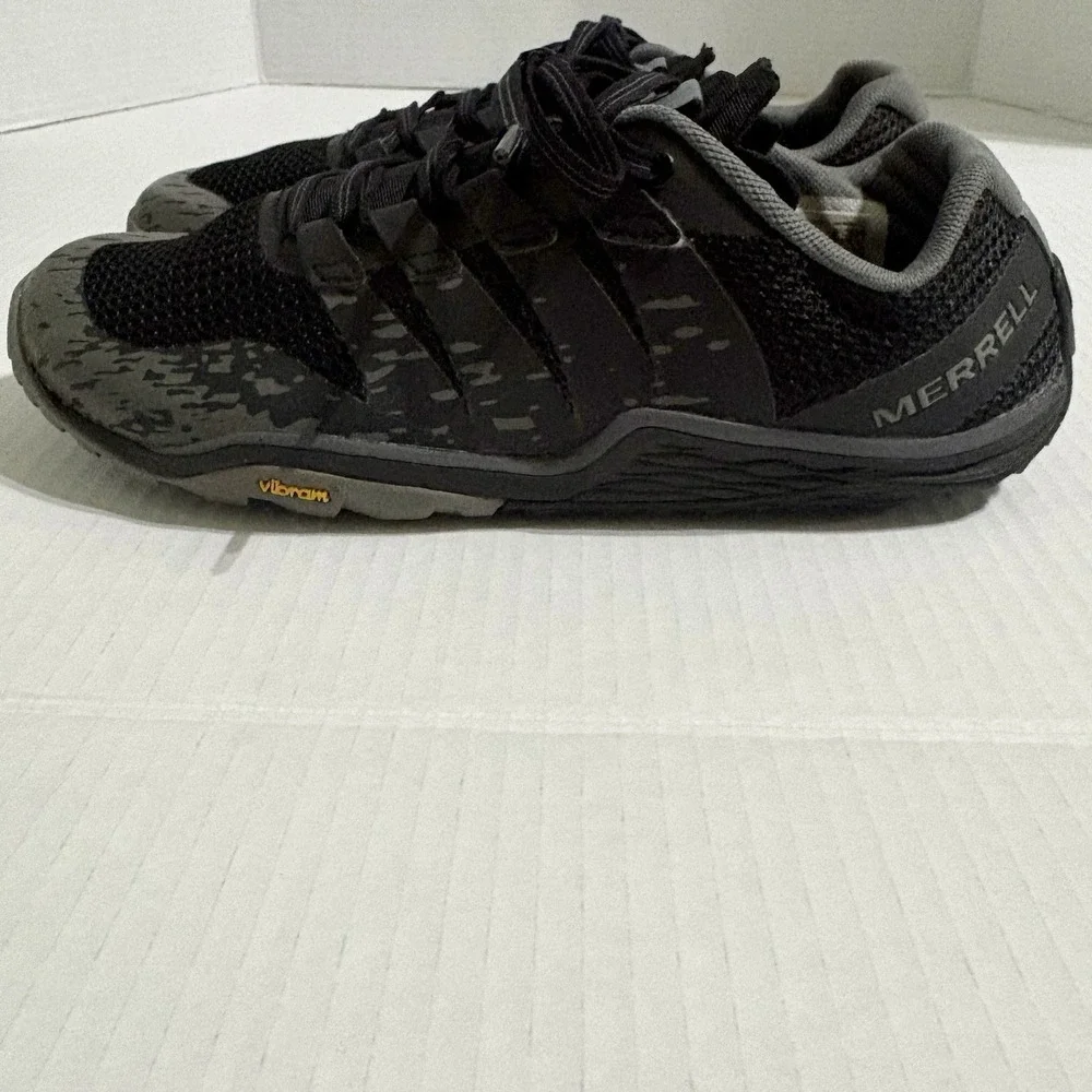 Merrell Trail Glove 5 Women's 8 Black Gray Barefoot Trail Running Shoes Vibram